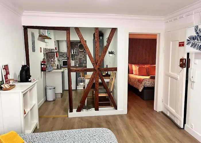 Casa Travessa Dos Lagares * Lisboa