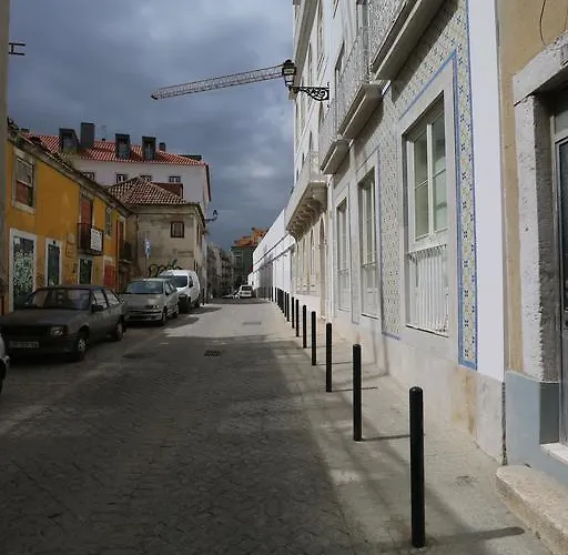 Casa Travessa Dos Lagares * Lisboa